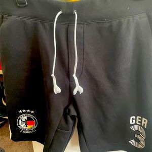 POLO Ralph Lauren Shorts- Medium